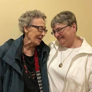 Meet your Posher, Joann